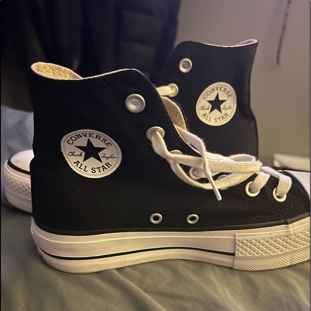 Converse Women’s All Star Chuck Taylor